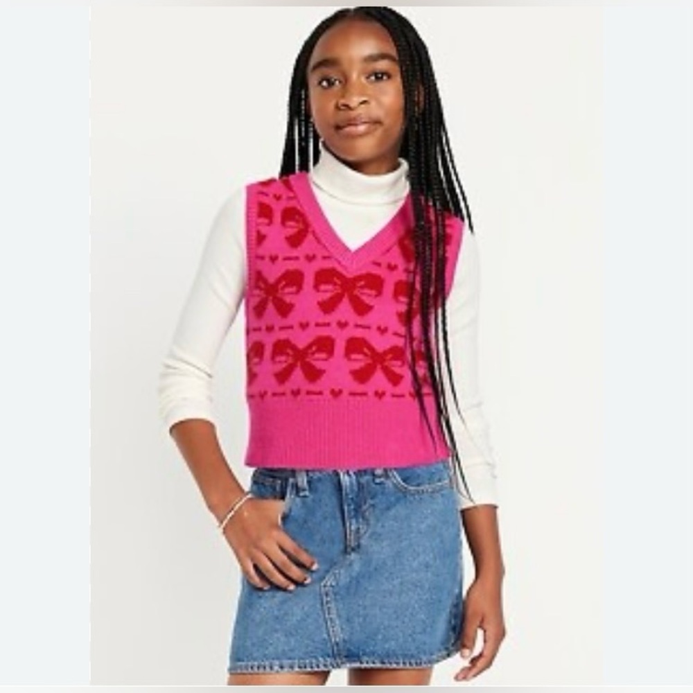 Old Navy Pink with Red Bow Patterned So Soft Knit Vest Coquette Girl Size 6-7